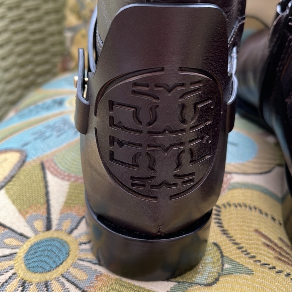 Women Leather Tory Burch Ankle Brown Booties Side Zipper Worn Once Size 7.5